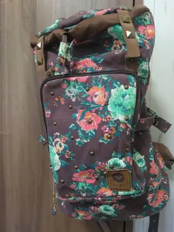 ROXY 플로럴 백팩