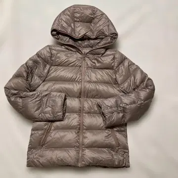 PoshAlma 포쉬아로마 후드 부착 다운 자켓 M 사이즈