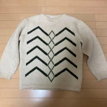 프렌치 울 니트 스웨터 크림색 지그재그