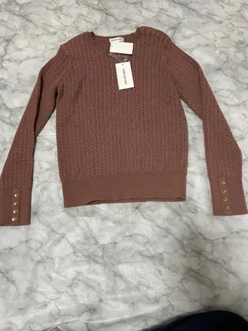 내추럴 뷰티 베이직 니트 택 포함 새상품