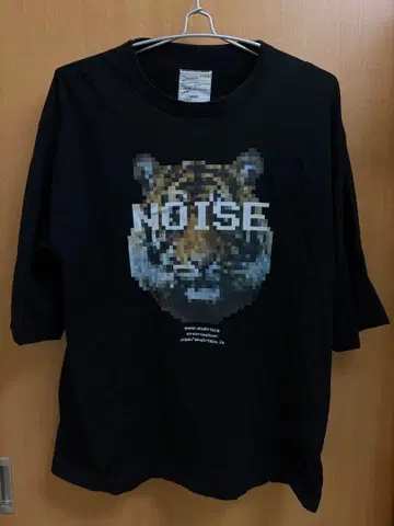 SHAREEF 블랙 T셔츠 호랑이 디자인