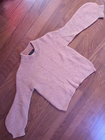 리브 편직 벌룬 소매 니트 스웨터 베이지