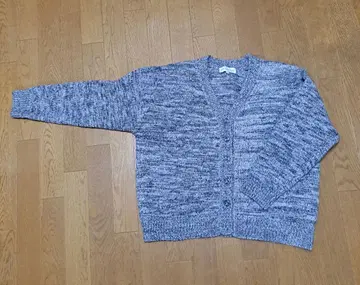 그레이 버튼 가디건