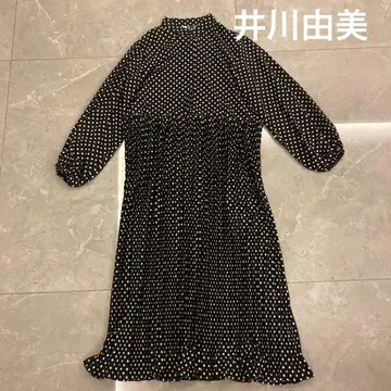 도트 개더 볼륨 소매 원피스