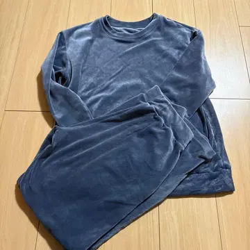 UNIQLO 울트라 스트레치 스무스 세트 블루