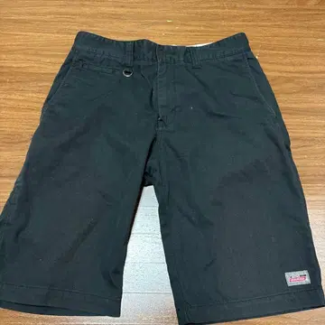Dickies 블랙 숏팬츠 32