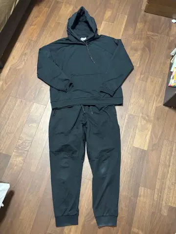 뉴발란스 블랙 셋업 후드티 팬츠 L