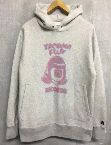 타코마후지 25aw 신동 로고 프린트 맨투맨 풀오버 후드티