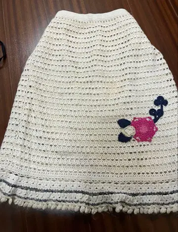 모리하나에 니트 스커트