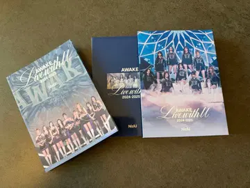 NiziU 2024-2025 AWEKE Live withU