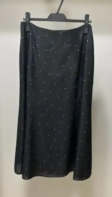 [택 포함 새상품] 언타이틀 UNTITLED 스커트 도트 네이비