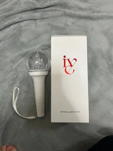 IVY OFFICIAL LIGHT STICK