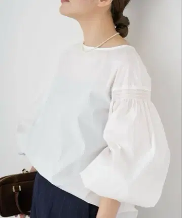 IENA 셔링 블라우스