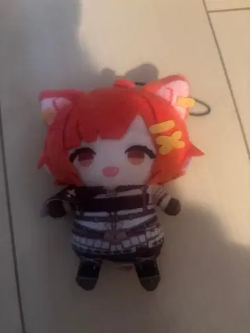 니지산지 라토나 쁘띠 쁘떼치 니지파페