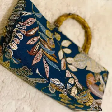 대나무 손잡이의 그래니 백 일본 의류에도 양장에도