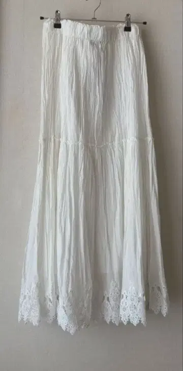 [ 미사용 택 포함 ] ZARA 밑단 레이스 롱 스커트 / 화이트