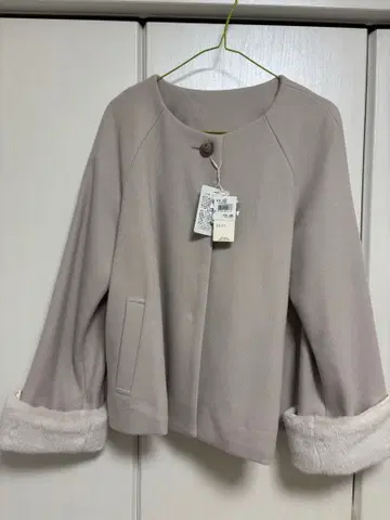 노카라 코트 그레이지 퍼 포함