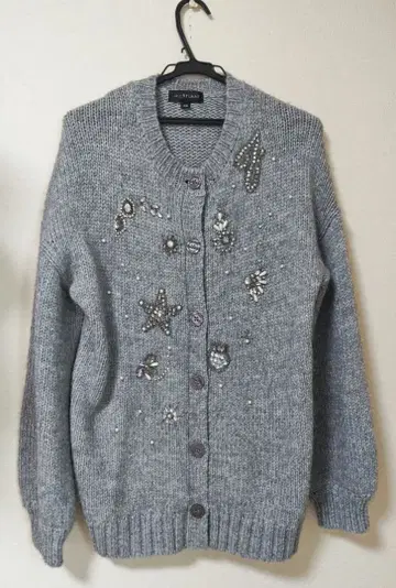 질스튜어트 아리아나 비쥬 니트 가디건