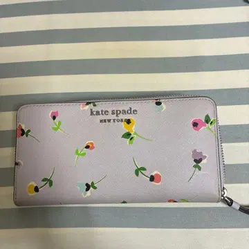 케이트 스페이드 장지갑 꽃무늬