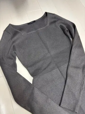 EMODA 리브 슬릿 롱 원피스