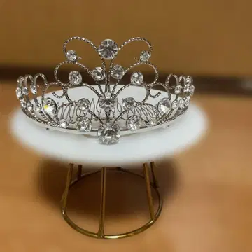 크리스탈 장식 실버 웨딩 티아라