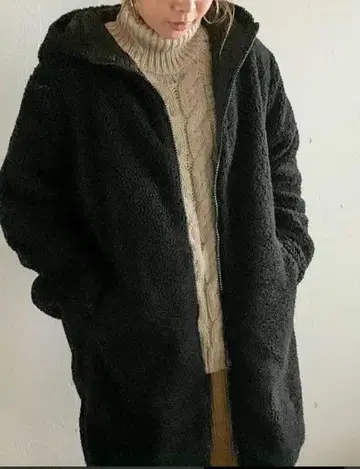 시착만 한 JUNOAH 루즈핏 복슬복슬 후드 보아 롱 코트 M