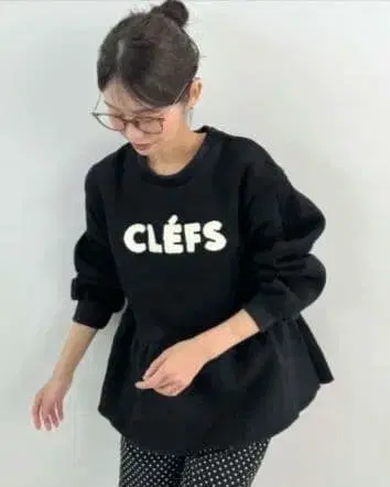 택 포함 새상품 FUTIERLAND CLEFS 로고 프릴 속기모 맨투맨