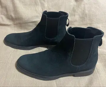 클락스 스웨이드 사이드 고어 부츠