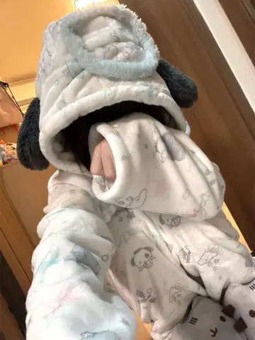 강아지 귀 후드 부착 플리스 룸웨어