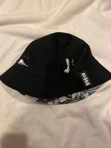 그라니프 묘지 귀태랑 리버서블 버킷햇