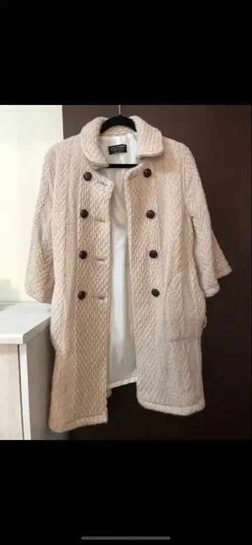 존 브라니건 니트 코트