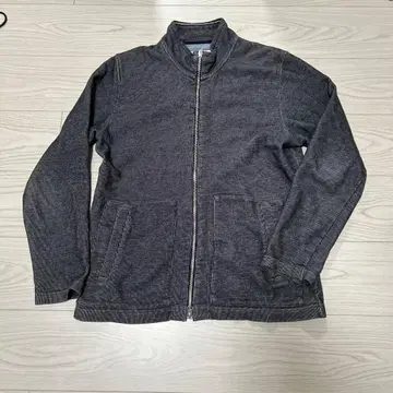 다크 그레이 집업 자켓