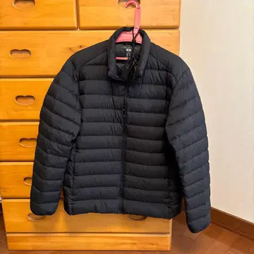 유니클로 울트라 라이트 다운 자켓 블랙 XL