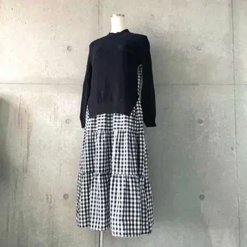 택 포함 새상품 깅엄 체크 니트 도킹 티어드 롱 원피스 블랙