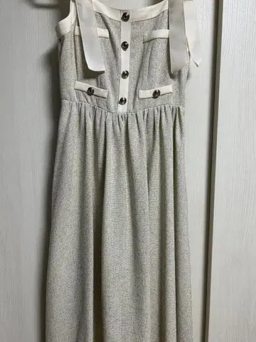 Herlipto 베로나 트위드 롱 드레스 바닐라