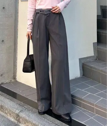 mystic 핀스트라이프 턱 와이드 팬츠 차콜 그레이 0 사이즈