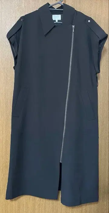 턴업 SLV 오버 베스트 / 리엔다 (rienda)