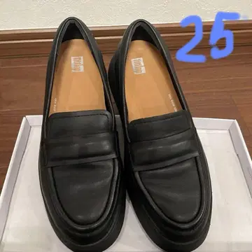 fitflop 블랙 가죽 로퍼