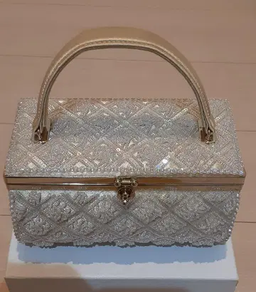 비즈 자수 파티 백 골드