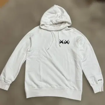 SAKAI x KAWS 콜라보 후드티 화이트 사이즈 1
