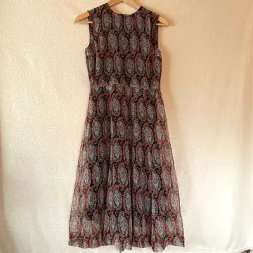 구제 의류*USED*롱 원피스*꽃무늬*슬리브리스*레트로*9호*M 사이즈