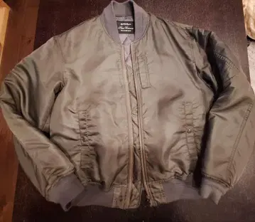 나노 유니버스 MA-1 자켓 사이즈 38 올리브