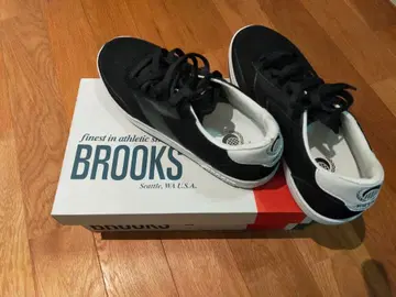 BROOKS 애슬레틱 신발 블랙