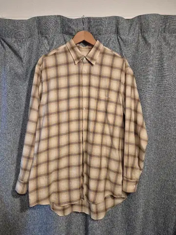 인테림 체크 무늬 긴팔 셔츠 베이지 브라운