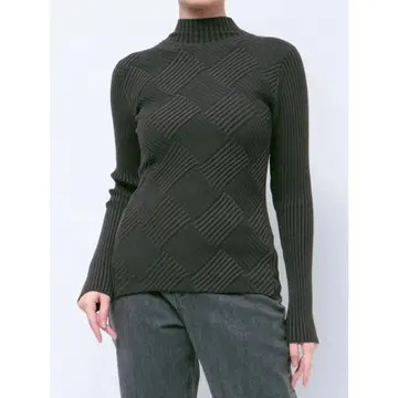 러그나무 문 크로스 체크 리브 니트 (차콜 그레이)