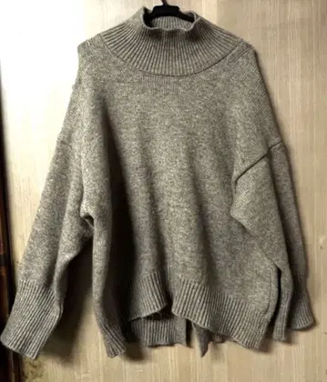 니트 하이넥 새상품급