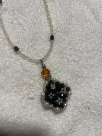 플라워 모티브 목걸이