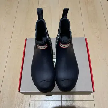 HUNTER 네이비 쇼트 레인 슈즈