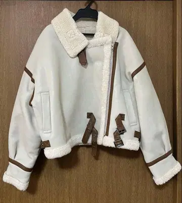 MURUA 벨트 페이크 무스탕 블루종