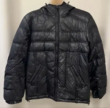 유니클로 프리미엄 다운 자켓 블랙 L